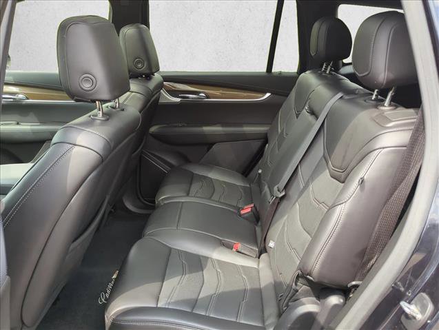 Used 2022 Cadillac XT6 Premium Luxury w/ Platinum Package image 20