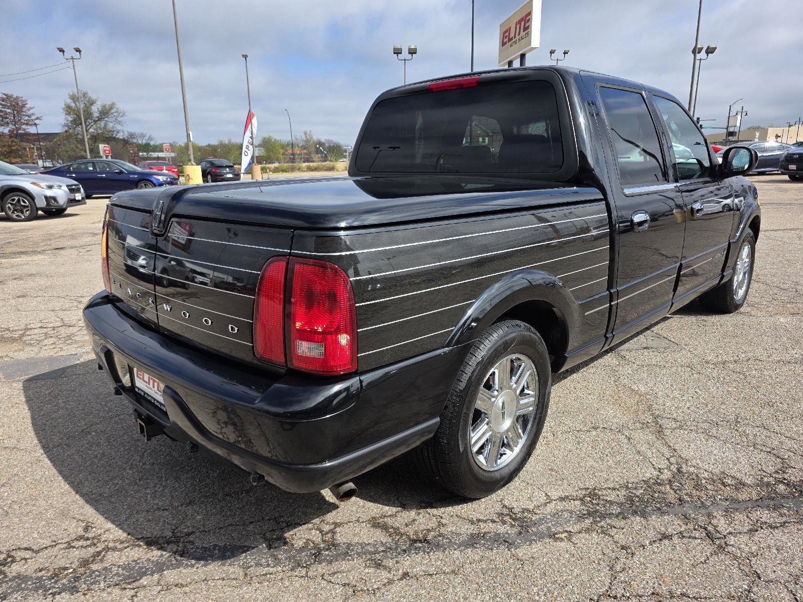 Used 2002 Lincoln Blackwood image 14