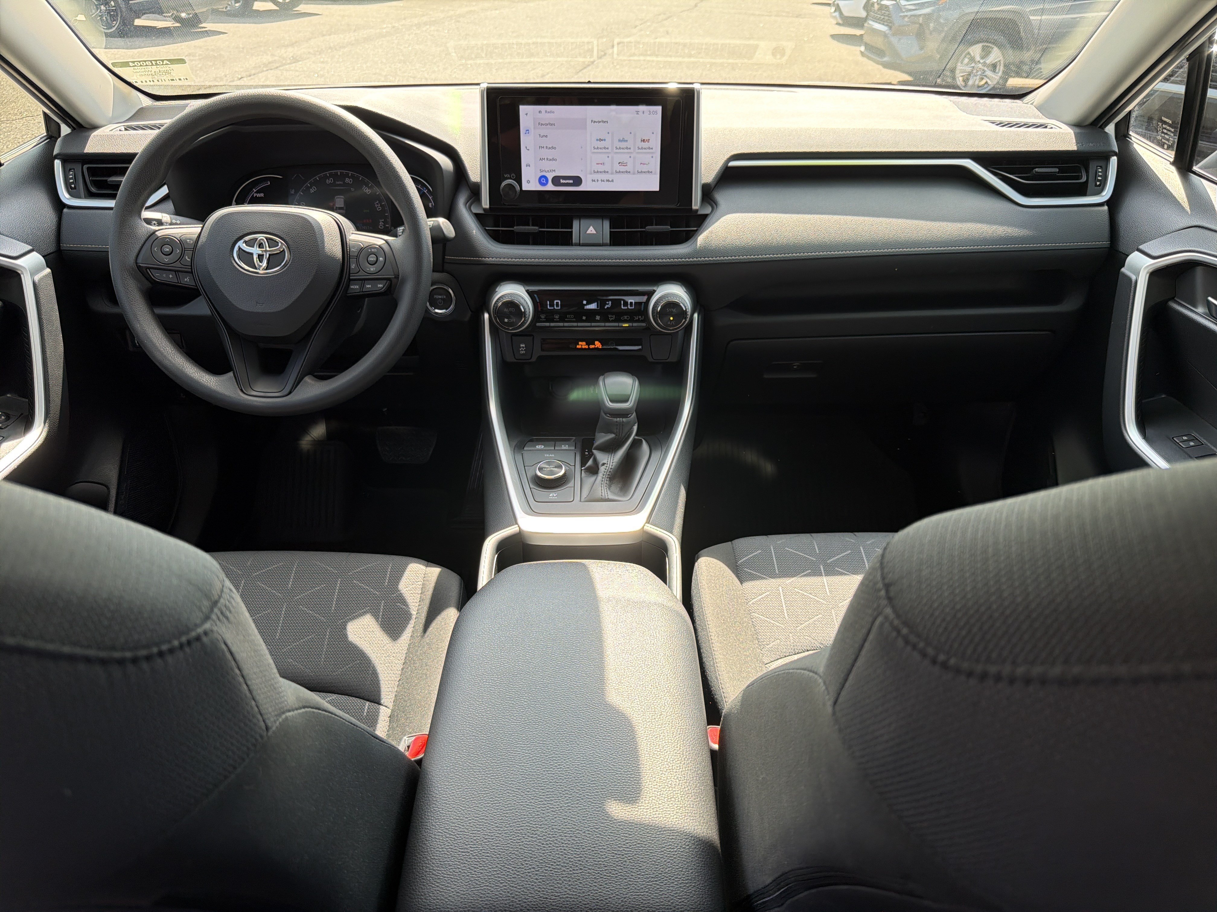 Certified 2024 Toyota RAV4 XLE AWD/4WD image 4