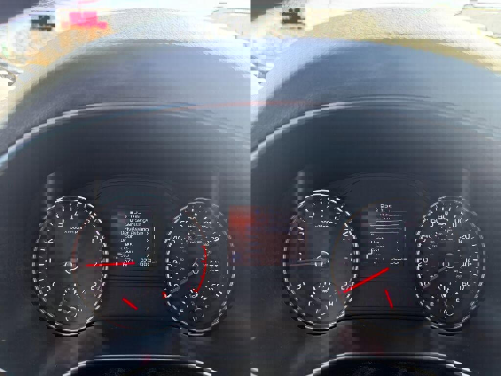 Used 2022 Kia Sportage LX image 12