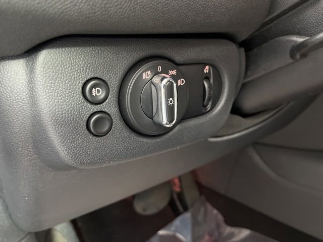 Used 2019 MINI Cooper Clubman FWD image 31