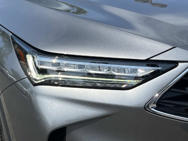 Used 2025 Acura MDX w/ Technology Package FWD image 9