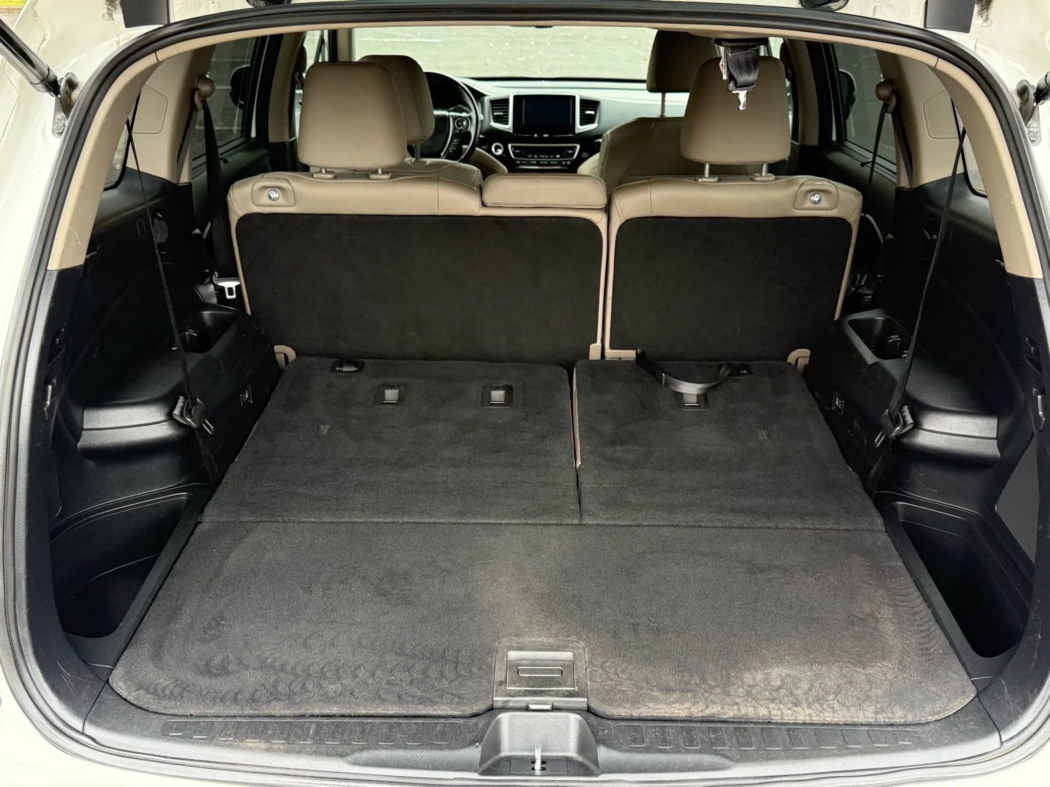 Used 2016 Honda Pilot Touring image 36