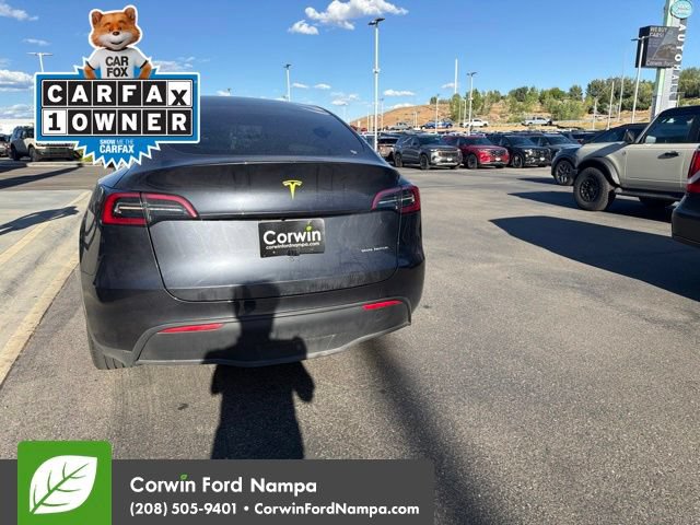 Used 2024 Tesla Model Y Long Range AWD/4WD image 6