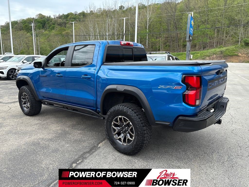 Certified 2024 Chevrolet Colorado ZR2 w/ LPO, Tailgate Decal Package AWD/4WD image 3