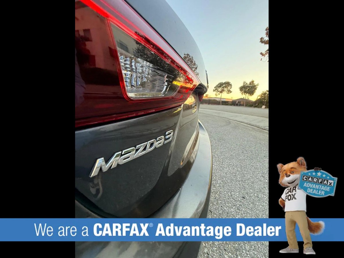 Used 2015 MAZDA MAZDA3 i Sport FWD image 17