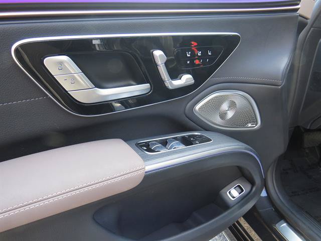 Used 2023 Mercedes-Benz EQS 580 4MATIC Sedan image 8