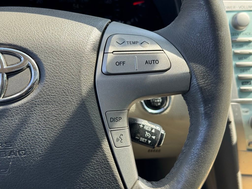 Used 2007 Toyota Camry XLE FWD image 25
