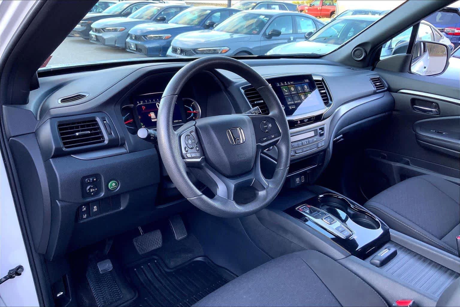 Used 2021 Honda Passport Sport image 18
