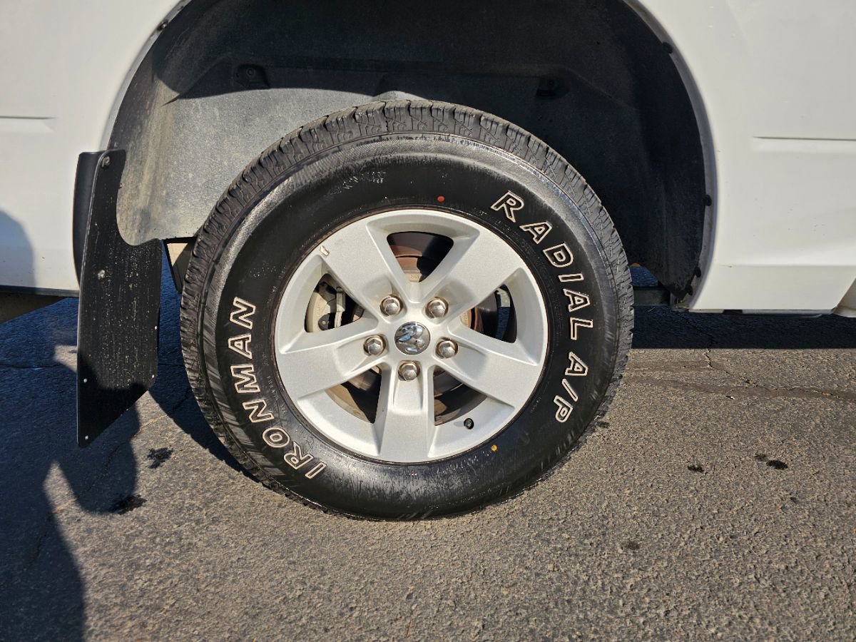 Used 2023 RAM 1500 Classic SLT w/ Trailer & Traction Group image 15