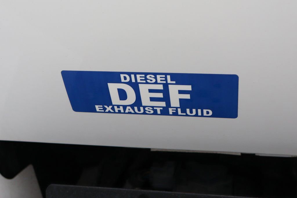Used 2016 Ford F650 2WD Crew Cab Super Duty image 53