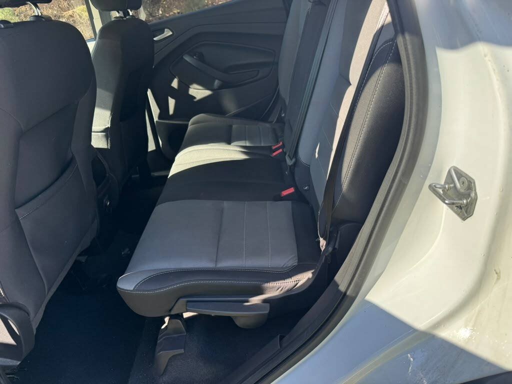 Used 2016 Ford Escape SE AWD/4WD image 10