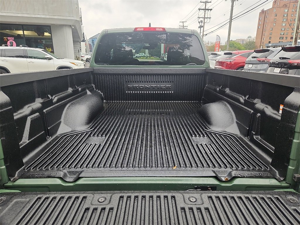 Certified 2024 Nissan Frontier SV image 29