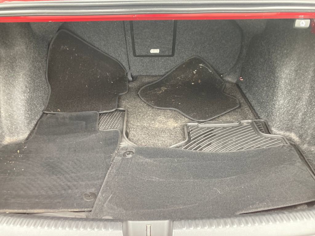 Used 2017 Volkswagen Jetta SEL image 30