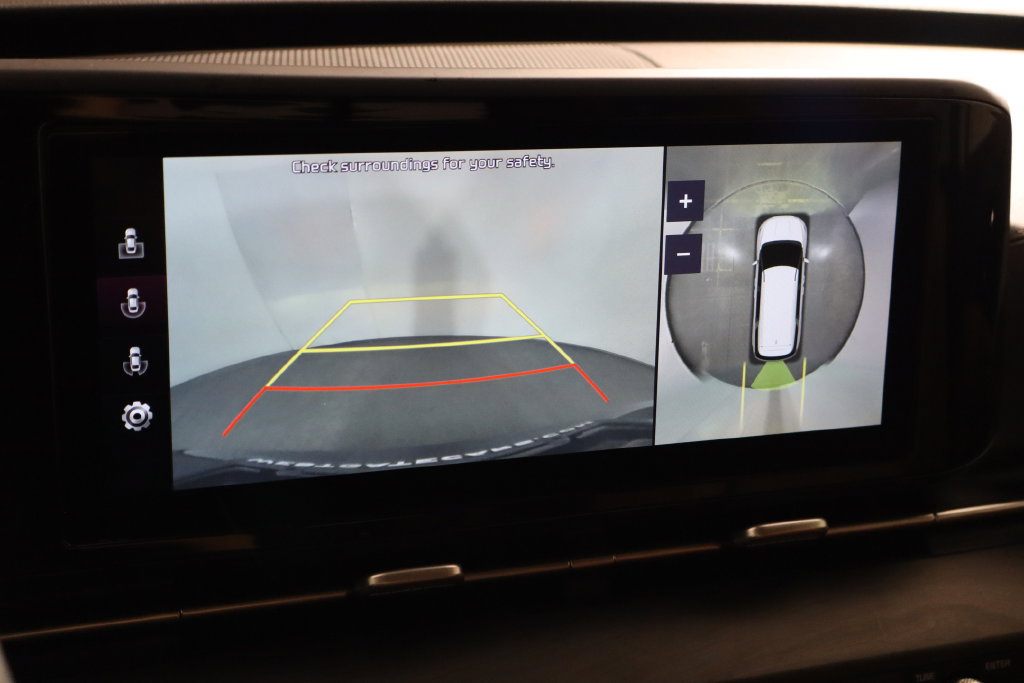 Used 2022 Kia Carnival SX FWD image 39