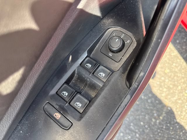Used 2019 Volkswagen Jetta S w/ Driver Assistance Package FWD image 23