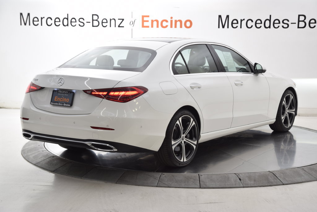 Used 2023 Mercedes-Benz C 300 Sedan image 6