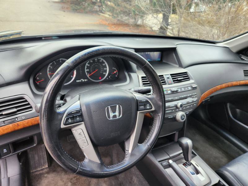 Used 2012 Honda Accord EX-L image 6