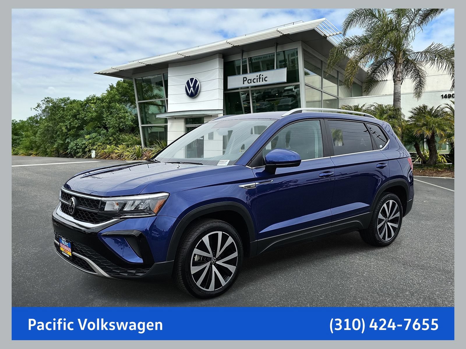 Used 2022 Volkswagen Taos SE FWD image 1