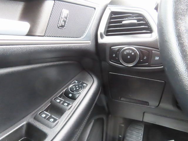 Used 2023 Ford Edge SEL image 31