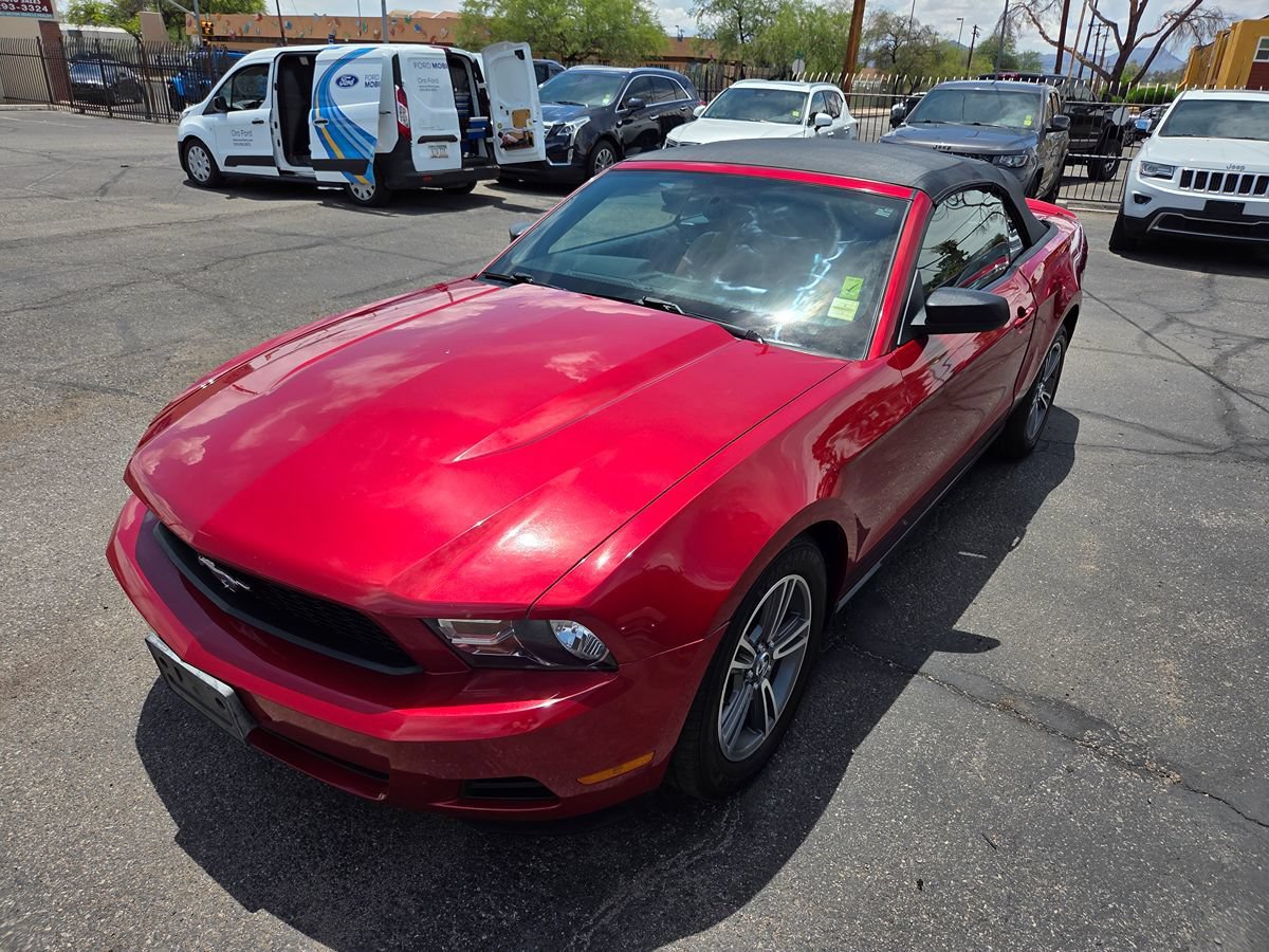 Used 2010 Ford Mustang Premium RWD image 17