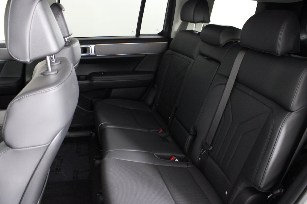 Certified 2026 Hyundai Santa Fe SEL FWD image 22