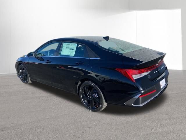 New 2026 Hyundai Elantra SEL Sport image 3