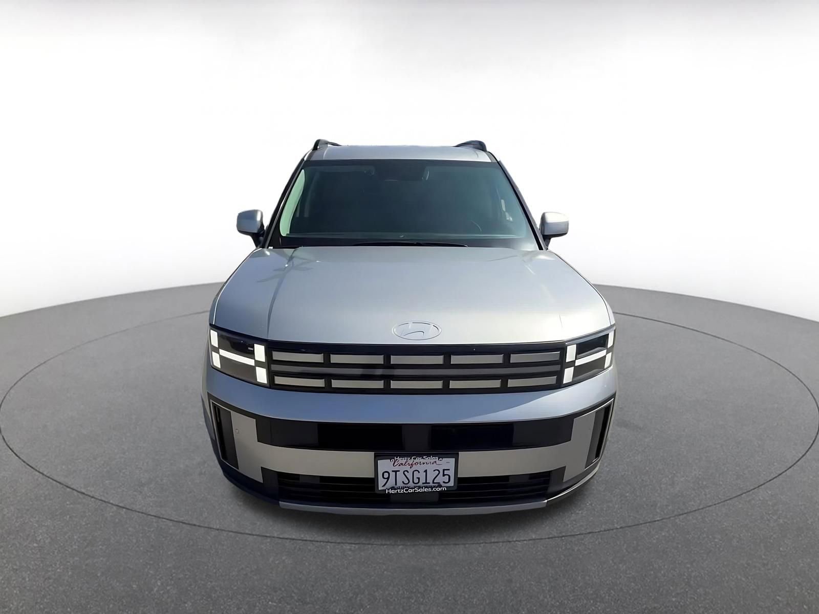 Used 2025 Hyundai Santa Fe SEL image 4