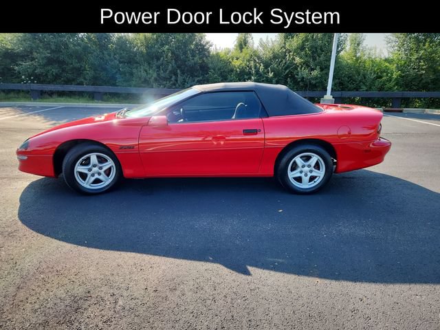 Used 1997 Chevrolet Camaro Z28 w/ Preferred Equipment Group 2 RWD image 4