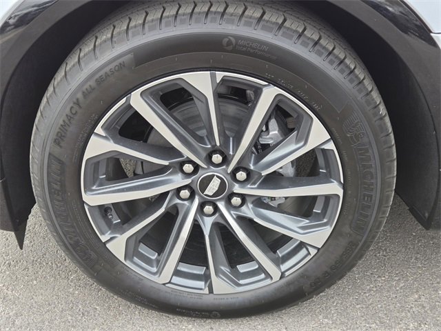 New 2026 Cadillac Lyriq Premium Sport image 9