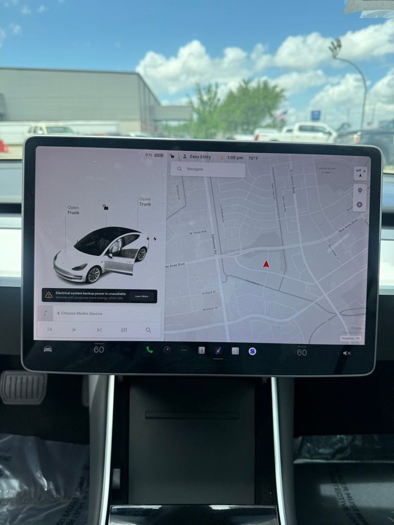 Used 2019 Tesla Model 3 Long Range image 18
