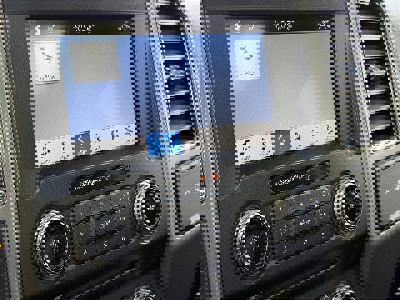 Used 2017 Ford F150 Raptor w/ Equipment Group 802A Luxury image 18