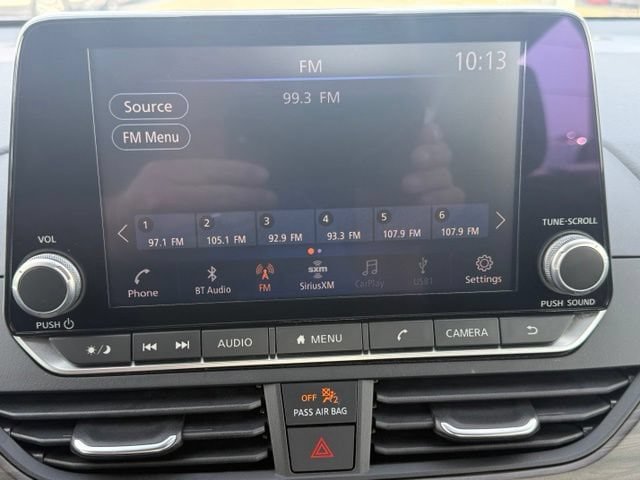 Used 2025 Nissan Altima 2.5 SV FWD image 28