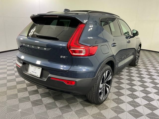New 2026 Volvo XC40 B5 Ultra w/ Protection Package Premier image 6