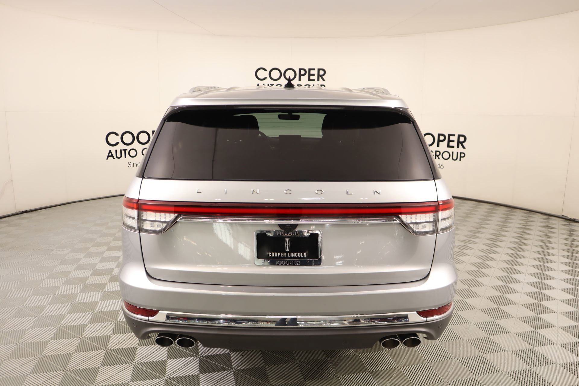 Used 2021 Lincoln Aviator Reserve w/ Equipment Group 201A AWD/4WD image 24