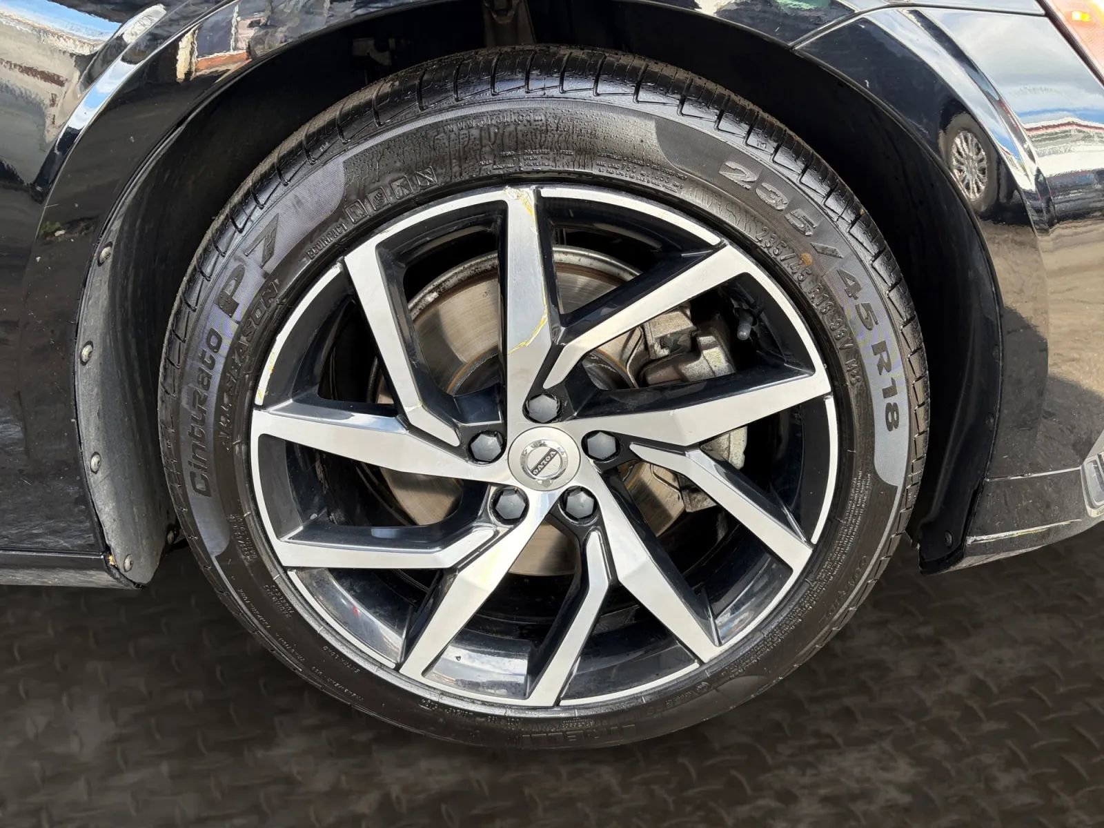 Used 2020 Volvo S60 T5 Momentum w/ Protection Package Premier image 39