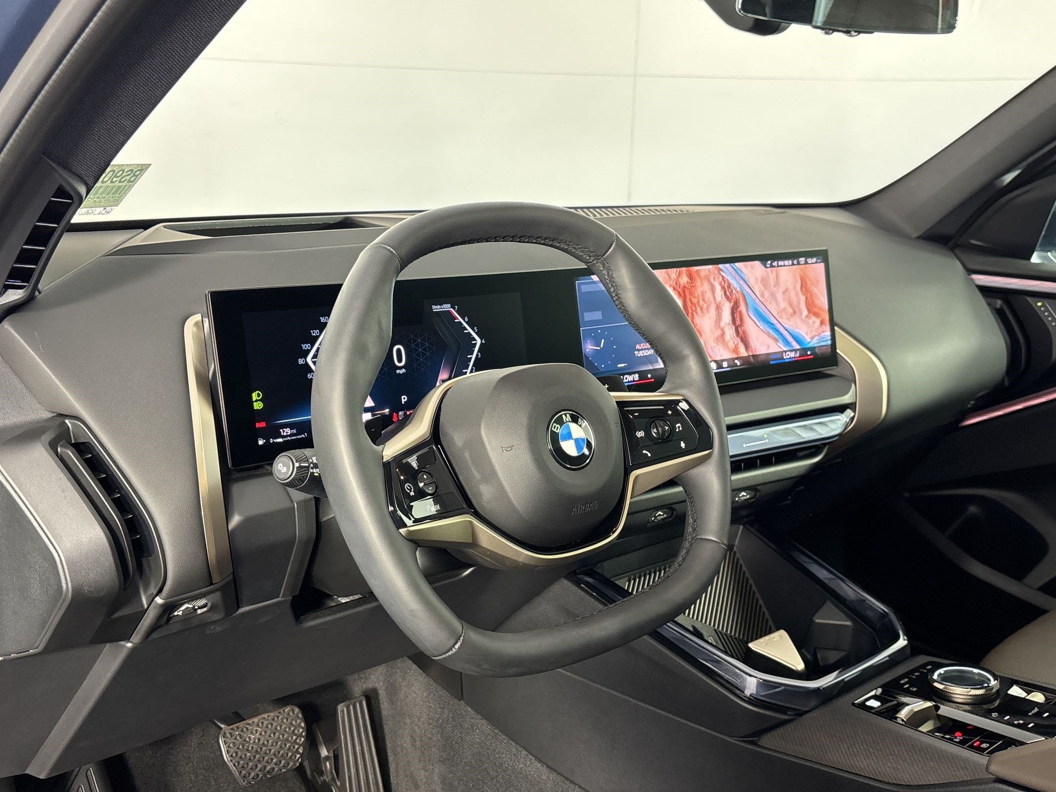 Used 2025 BMW X3 xDrive30i AWD/4WD image 4