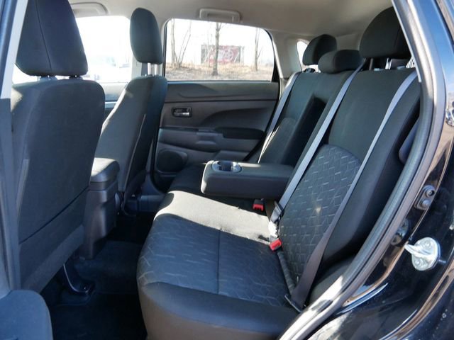Used 2025 Mitsubishi Outlander Sport ES AWD/4WD image 10