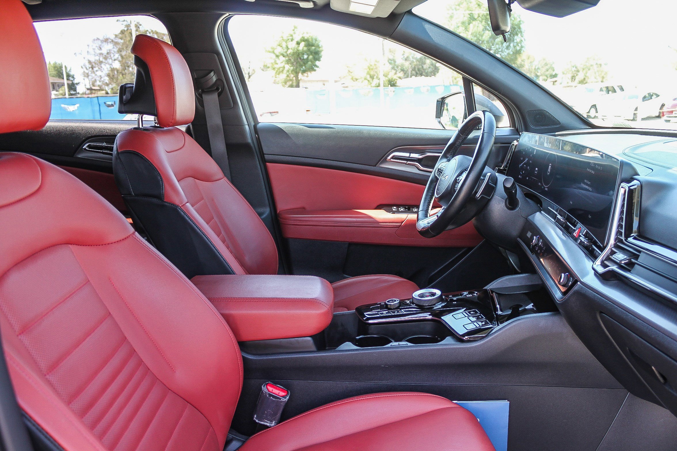 Used 2025 Kia Sportage SX Prestige AWD/4WD image 19