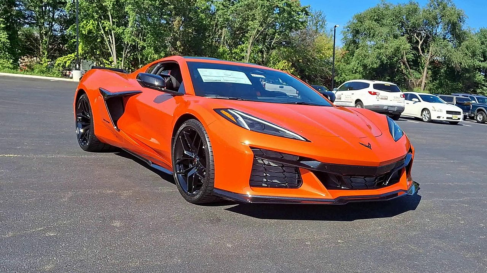 New 2027 Chevrolet Corvette Z06 w/ Stealth Interior Trim Package RWD image 5