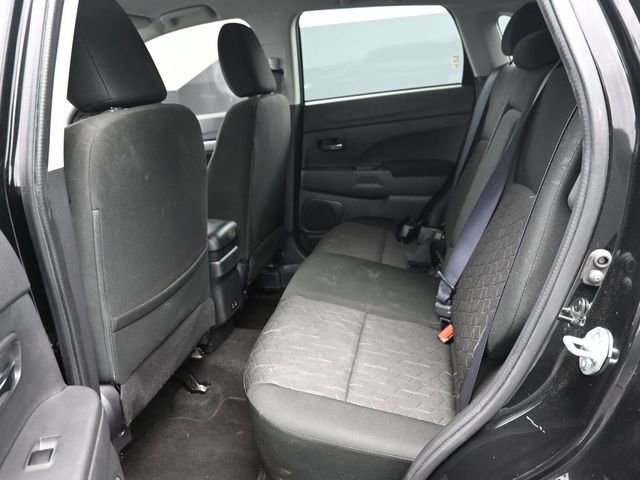 Used 2024 Mitsubishi Outlander Sport LE AWD/4WD image 11