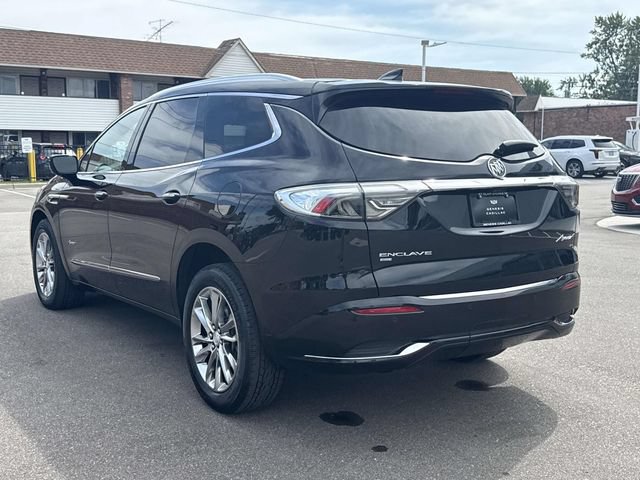 Used 2022 Buick Enclave Avenir w/ Avenir Technology Package AWD/4WD image 8