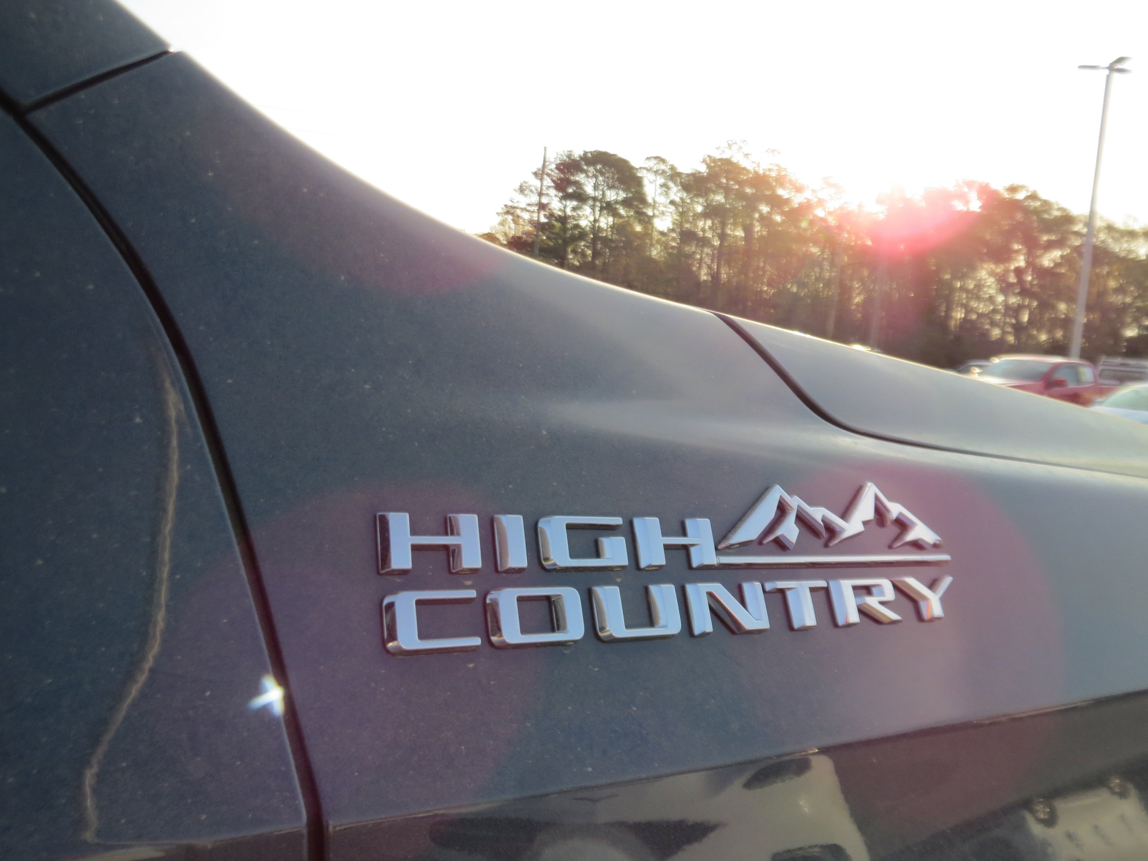 New 2026 Chevrolet Suburban High Country AWD/4WD image 10