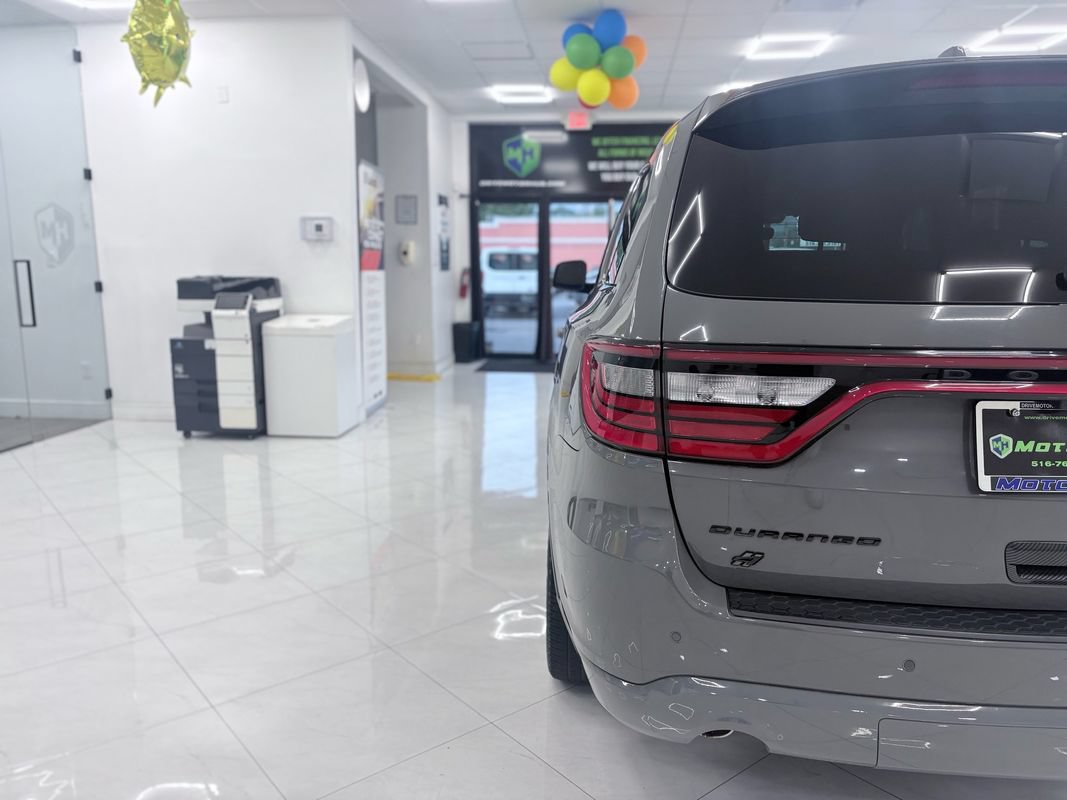Used 2022 Dodge Durango R/T w/ Blacktop Package AWD/4WD image 13