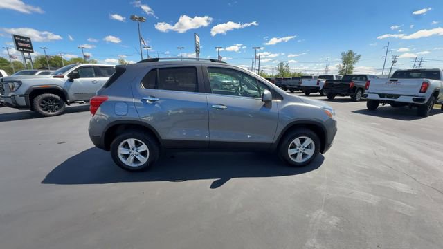 Certified 2019 Chevrolet Trax LT w/ LT Convenience Package AWD/4WD image 9