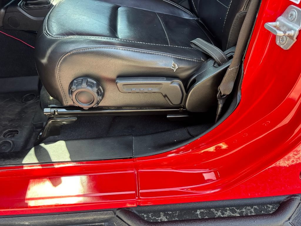 Used 2020 Jeep Gladiator Overland AWD/4WD image 15