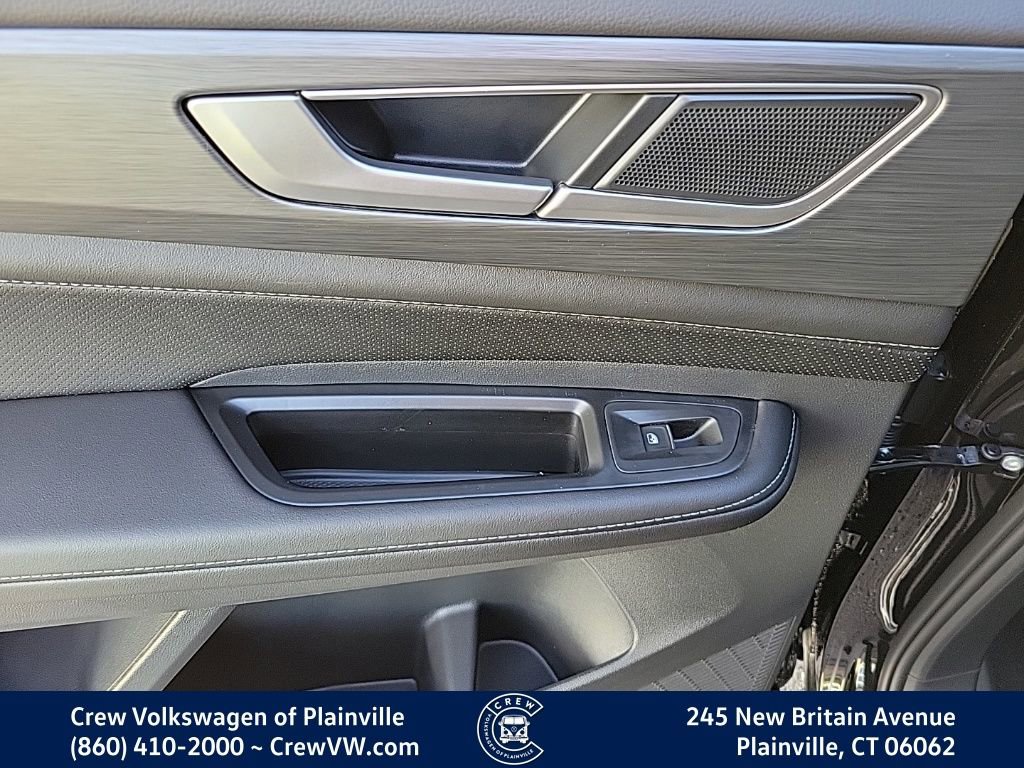 New 2026 Volkswagen Atlas Cross Sport SE image 47