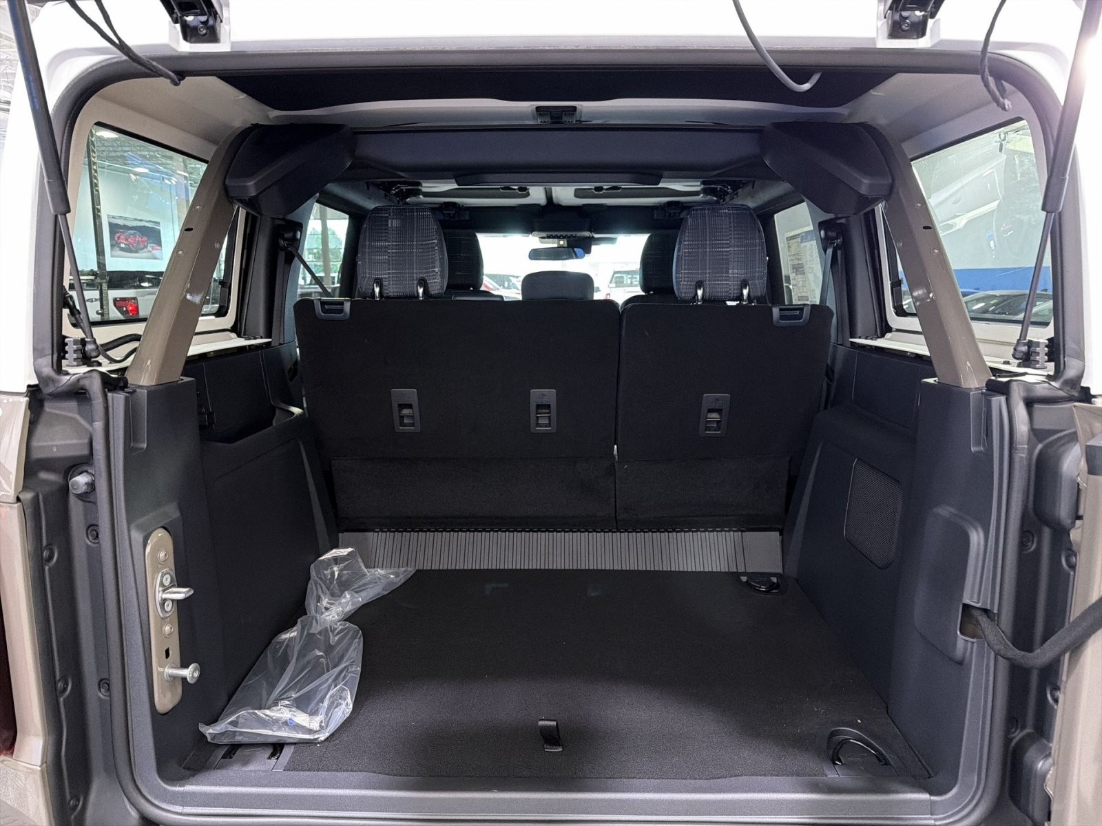 New 2026 Ford Bronco Heritage Edition AWD/4WD image 30
