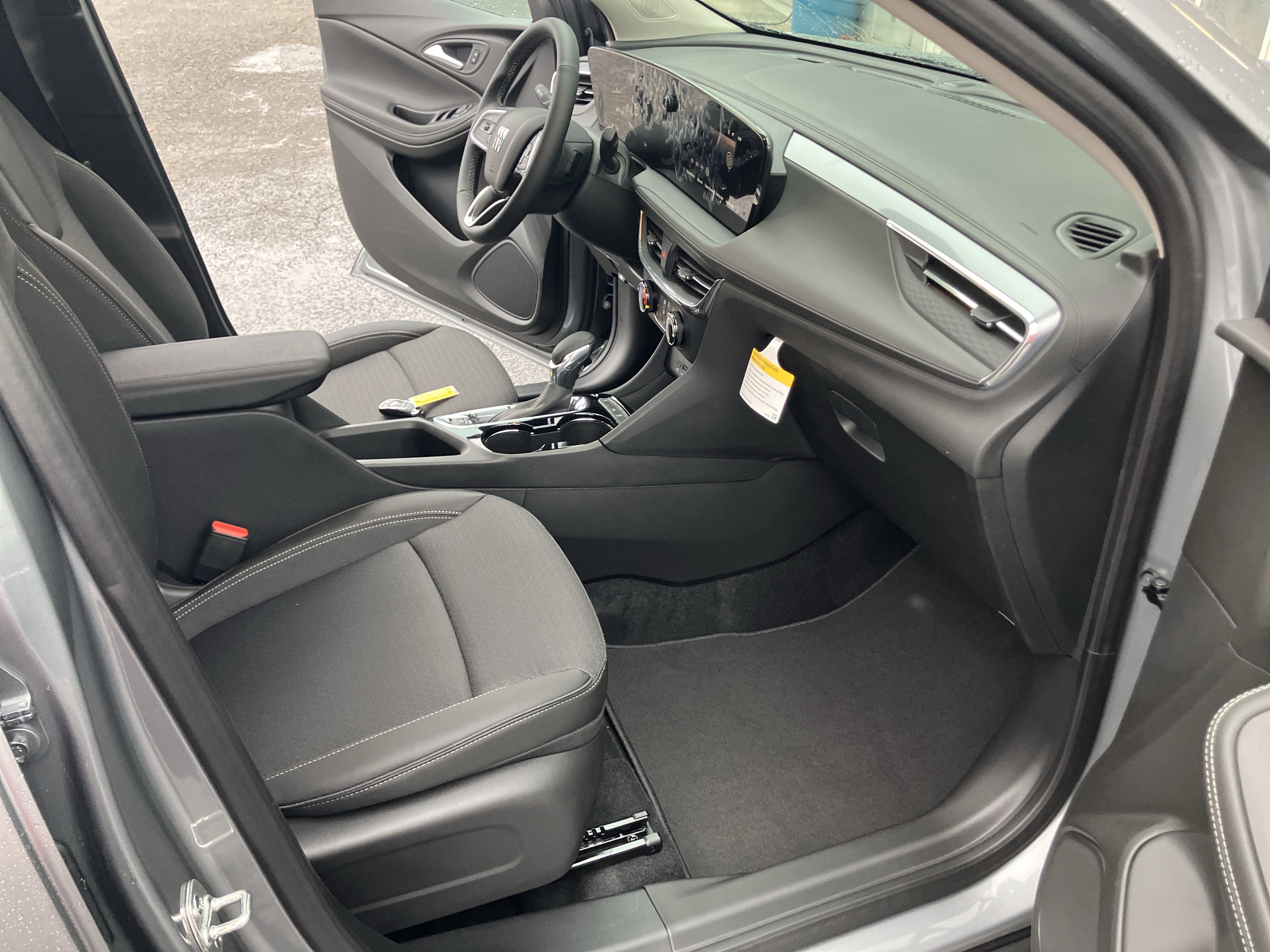 New 2026 Buick Encore GX Preferred w/ Comfort Package FWD image 14