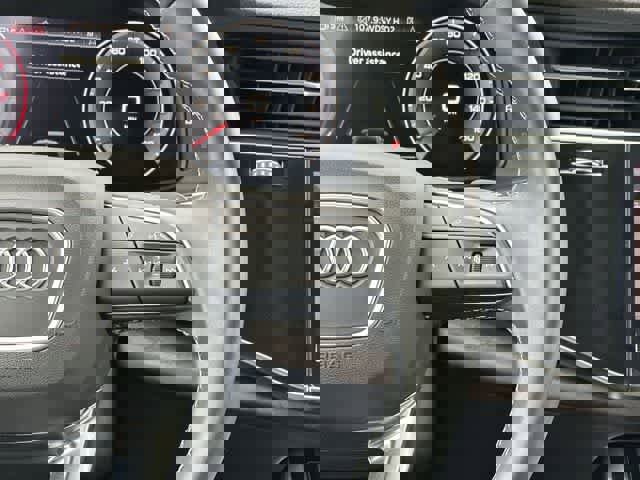 Used 2023 Audi Q8 Premium Plus w/ Premium Plus Package image 10